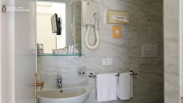 לאיגואליה Hotel Splendid Mare מראה חיצוני תמונה