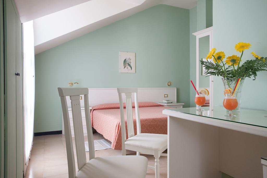לאיגואליה Hotel Splendid Mare מראה חיצוני תמונה